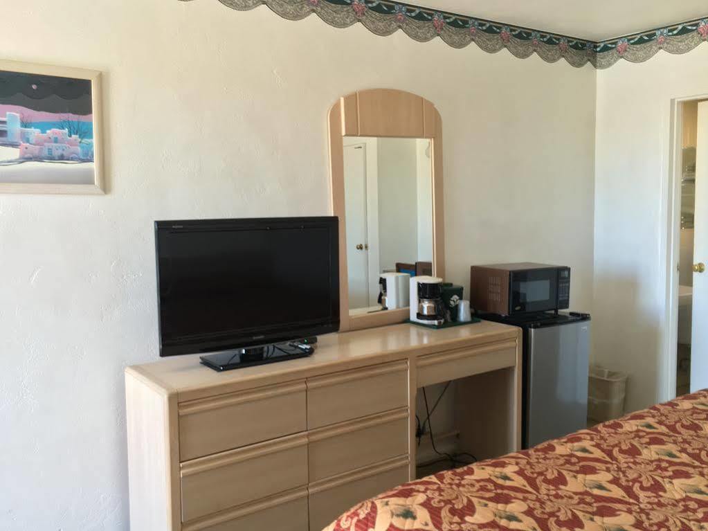 קינגמן Ramblin Rose Motel מראה חיצוני תמונה