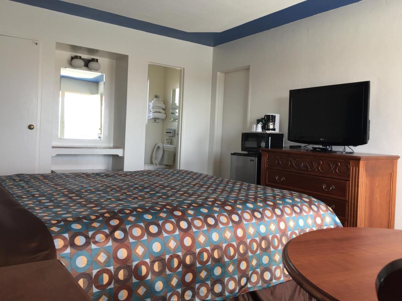 קינגמן Ramblin Rose Motel מראה חיצוני תמונה