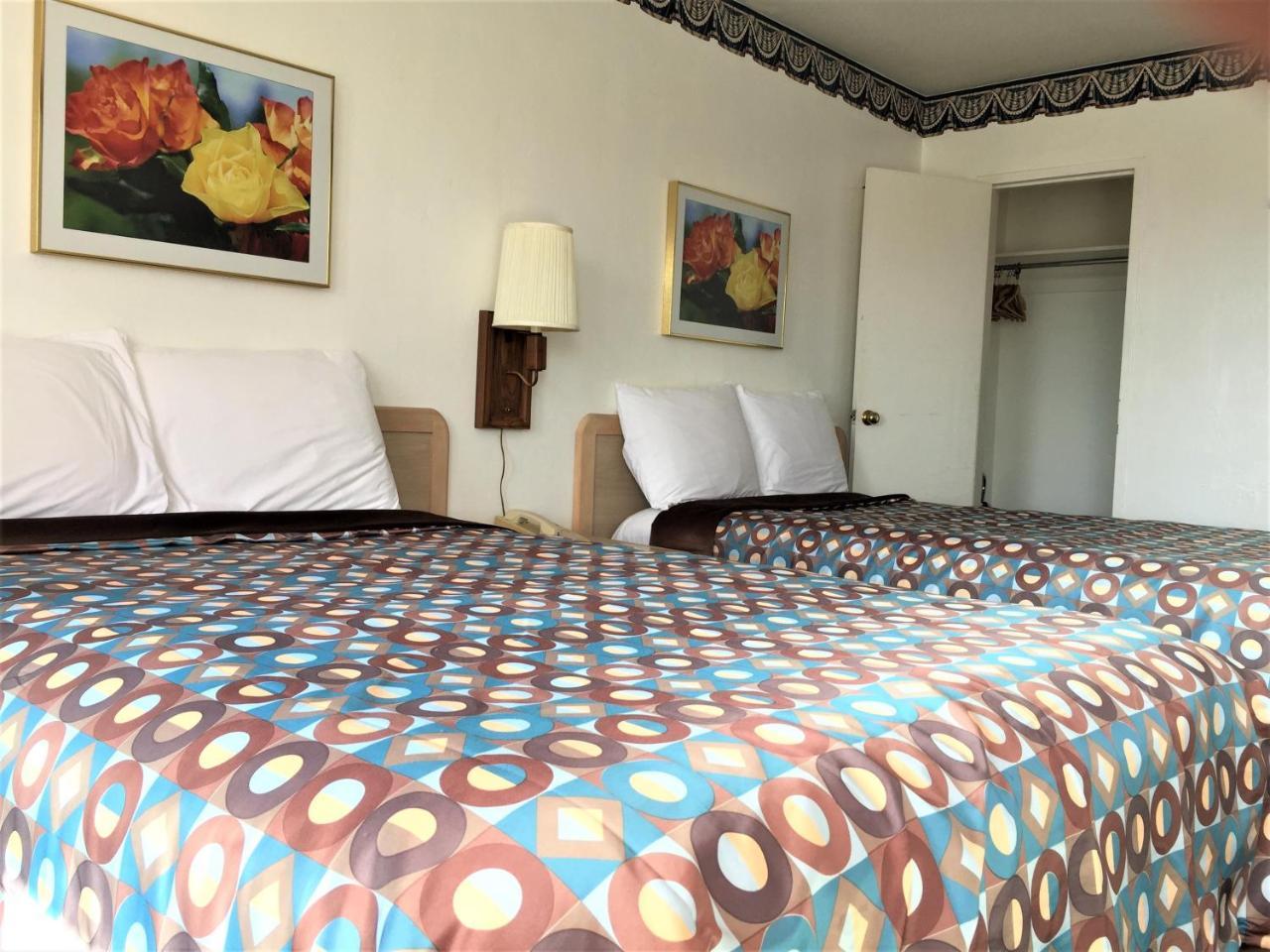 קינגמן Ramblin Rose Motel מראה חיצוני תמונה